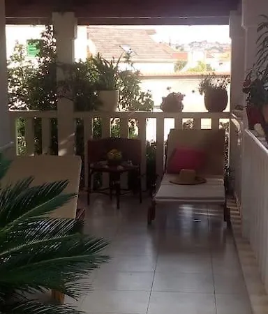 Mediterranean House Near The Sea * Trogir